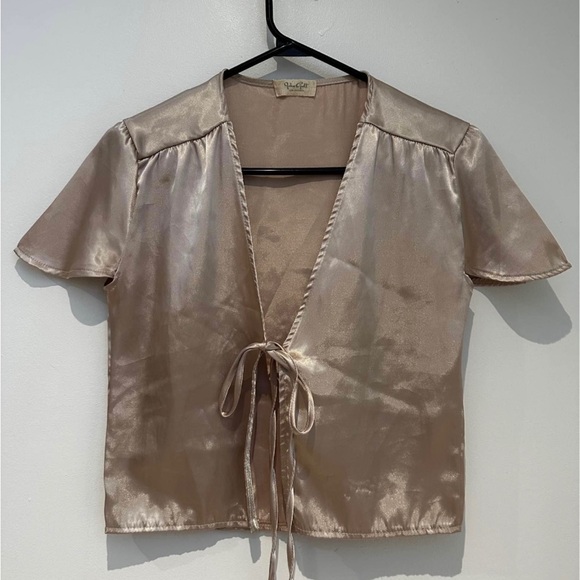 Brandy melville satin top xs - Picture 3 of 3